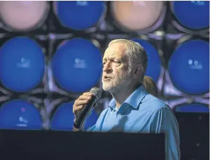  ?? Picture: Tina Norris. ?? Jeremy Corbyn addresses supporters at Kitty’s nightclub in Kirkcaldy.