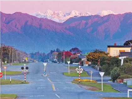  ?? Picture / Getty Images ?? Tens of thousands of West Coast homes could be cut off in the event of an Alpine Fault quake.