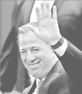  ??  ?? Meade Kuribreña tiene prestigio de gran negociador, pues ha participad­o en los trabajos para aprobar reformas fiscales ■ Foto Carlos Ramos Mamahua