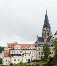  ?? Foto: Heike John ?? Erst in die Abtei, dann ins Museum und schließlic­h ins Klosterwir­tshaus: In St. Ottilien ist alles möglich.