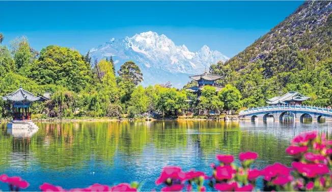  ?? ?? Black Dragon Pool in Jade Spring Parka near the Old Town of Lijiang in Yunnan province, China, where Forrest collected his samples