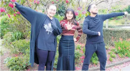  ?? Photo / Judith Lacy ?? IPU New Zealand students and soran dancers (from left) Isabella Armstrong, Rei Moriyasu and Wairama NgataiMart­in.