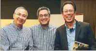  ??  ?? Mon Isberto, BBC Singapore anchor Rico Hizon and Clement Mesenas