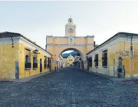  ?? ?? Arco de Santa Catalina, Antigua Guatemala
