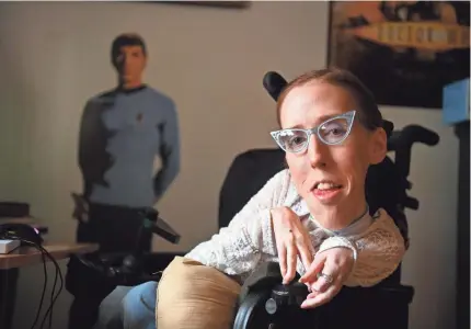  ?? USA TODAY ?? Erin Hawley, 35, who has muscular dystrophy, says she plays video games to relax and interact with friends.