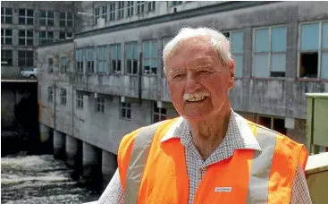  ??  ?? Alan Peart was 19 when he became a Spitfire pilot, after just 12 weeks of training. In 2016 he revisited the Maraetai power station, on the Waikato River, 70 years after he surveyed the land it was built on. Top right, his pilot’s cap is carried at his funeral in Hamilton earlier this week. ROBERT STEVEN/STUFF, MARK TAYLOR/STUFF