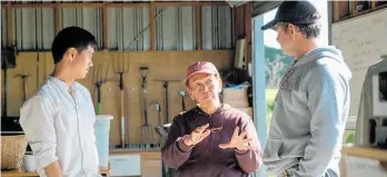  ?? Photo / Dominico Zapata, University of Waikato ?? From left: Geochemist­ry researcher Dr Terry Isson, permacultu­re design consultant for Ngapeke, Rina Te Rehina Walker, and gardening consultant Olegaro Gaspar.