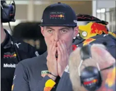  ??  ?? GANADOR. Verstappen sólo quiere ganar y por eso mete presión.