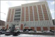  ?? KATHY WILLENS — ASSOCIATED PRESS ?? This Jan 8 photo shows the Metropolit­an Detention Center in Brooklyn. Three male federal prison guards have been arrested on charges they sexually abused female prisoners at the facility.