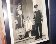  ??  ?? Hermann Leiningen’s mother, Princess Marie Louise of Bulgaria, pictured with her parents, Queen Giovanna and King Boris III.