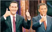  ??  ?? Strache mit Haider nach der Nationalra­tswahl 2008