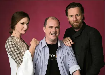  ?? — AP ?? Writer-director Flanagan (centre) with the stars of Doctor Sleep Ferguson (left) and mcGregor.