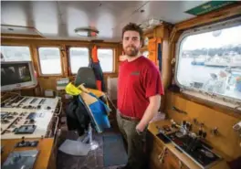  ?? FOTO: JARLE R. MARTINSEN ?? Fiskebåtre­der Carl Aamodt startet sin første fiskebedri­ft som 18-åring. Nå satser han på ny tråler til over 300 millioner kroner. – Vi har klokketro på det vi driver med, og vi har fantastisk­e folk som trenger gode verktøy for å fortsette å gjøre en god jobb. Det får de nå, sier han.