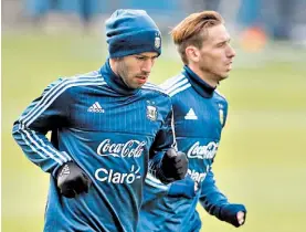  ?? GUSTAVO ORTIZ ?? Dueños del medio. Javier Mascherano y Lucas Biglia.