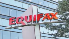 ?? Tami Chapell / REUTERS files ?? A partnershi­p between Equifax and the Landlord Credit
Bureau will allow renters to build their credit score.