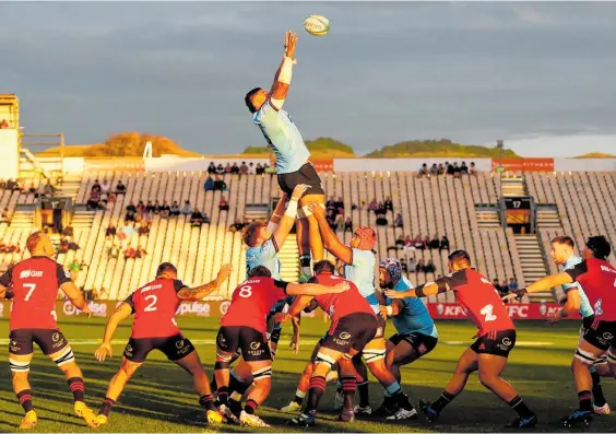  ?? Photo / Photosport ?? The Crusaders will probably win the Super Rugby title yet again — but they might not.