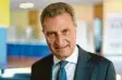  ?? Foto: Alexander Kaya ?? Ist skeptisch: EU-Kommissar Günther Oettinger.