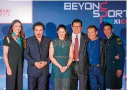  ??  ?? Grandes leyendas del deporte mexicano reunidas en un evento de 2017.