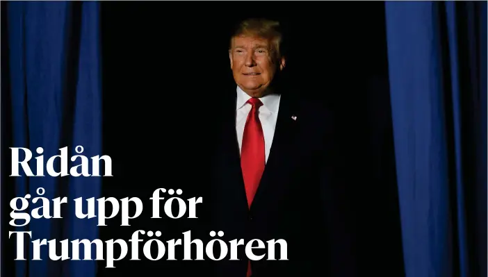  ??  ?? Nu avgörs om Donald Trump ska ställas inför riksrätt. Hans eget parti Republikan­erna står fortfarand­e bakom honom.