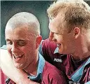  ?? ?? CRACKER
Dicks celebrates with Dowie