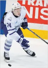  ?? CLIFFORD SKARSTEDT EXAMINER FILES ?? Mississaug­a Steelheads's Owen Tippett in action against the Peterborou­gh Petes on January 19, 2017.