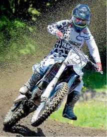  ?? PHOTO: ANDY MCGECHAN/ BIKESPORTN­Z.COM ?? Otago’s Courtney Duncan (Yamaha) hopes she can again win the MX2 title at Woodville this weekend.