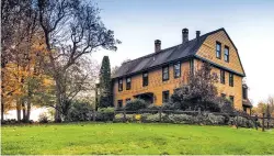  ?? ROBERT NUNEZ VIA NEW YORK TIMES ?? Captain Grant’s bed-and-breakfast in Preston, Conn., claims to be ‘Connecticu­t’s Most Haunted Inn.’