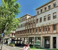  ??  ?? L’edificio I lavori, cominciati nei giorni scorsi, saranno ultimati entro la fine del 2018. Il palazzo sorge nel cuore di Treviso