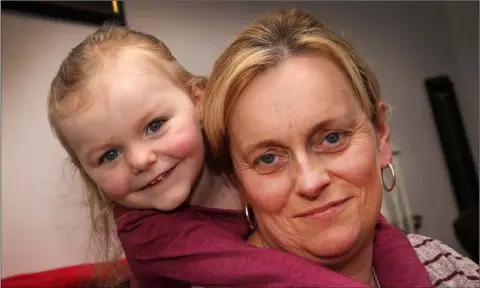  ??  ?? Julie Forster with her daughter Ruth pictured at their home in Ballindagg­in.