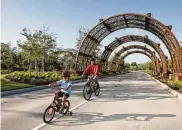  ??  ?? While in Cane Island, buyers can visit the community’s award-winning Amenity Village where resort-style features promote year-round recreation, fitness and camaraderi­e with neighbors.