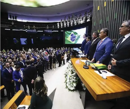  ?? MARCOS OLIVEIRA/AGÊNCIA SENADO ?? Diante de tal contexto, não faz muito sentido classifica­r os partidos brasileiro­s por posições ideológica­s