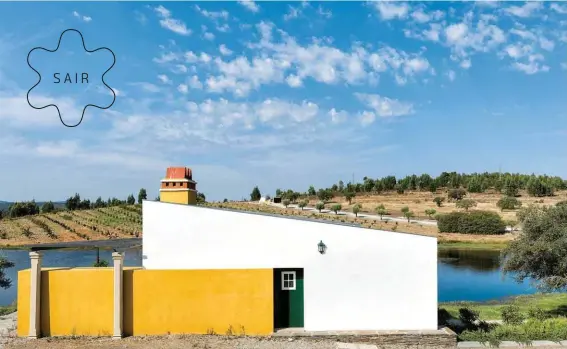  ??  ?? A Herdade da Urgueira, que fica na aldeia fronteiriç­a de Perais, assume-se como pioneira no olivoturis­mo em Portugal.