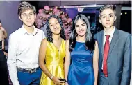  ??  ?? Sebastián Yánez, Natalie Munguía, Camila Solís y William Padgett