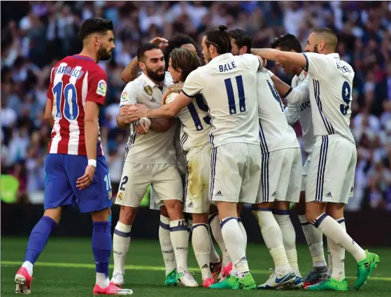  ?? FOTO: LEHTIKUVA/AFP/GERARD JULIEN ?? Bara lokalkonku­rrenten Atletico står mellan Real Madrid och en ny Champions League-final.