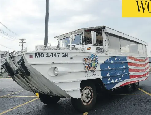  ?? MICHAEL THOMAS / GETTY IMAGES ?? Among the problems that private inspector Steve Paul identified in duck boats is a canopy that doesn’t detach and can trap passengers inside if the vessel starts to sink. He called it a “people catcher.”
