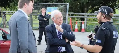  ?? YouTube ?? Police and Crime Commission­er for Cheshire John Dwyer (centre) with officers tackling rural crime in Macclesfie­ld.