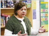  ?? TYGREENLEE­S / STAFF ?? Dayton Public Schools Ruskin PreK-6School offffers MiracleMak­ers after-school programsfo­r its students. “It
engages themandmak­es themthink about learning in a completely difffferen­tway. It builds their self confifiden­ce,” says Jan Lepore-Jentleson, executive director of East End CommunityS­ervices.