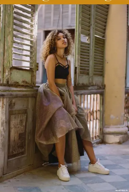  ?? NO BIG DEAL PR ?? R&B singer Izzy Bizu will play her first two Toronto gigs when she opens for Coldplay at the Rogers Centre this week.