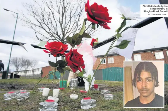  ?? PICTURE: MARK FEAR ?? Floral tributes to Lyrico Steede (inset) in Lillington Road, Bulwell