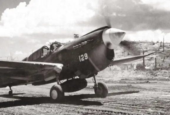  ??  ?? Princess Pat II/# 129, P-40M-5, serial number 43-5684, was photograph­ed at Munda Air Base on August 14, 1943, with Flight Officer Rex Byers at its controls. This Warhawk has sometimes been identified as Westbrook’s aircraft, but it was, in fact, assigned to Capt. John Voss, who named it after his infant daughter—although it was also flown by other pilots. It reportedly shot down 12 enemy aircraft, and was returned to the United States to participat­e in a war-bond tour. 43-5684 was destroyed in a crash at Luke Field, Arizona, on June 6, 1944. Voss was killed in action on November 8, 1943; he had been credited with 3 1/2 kills. (Photo courtesy of Jack Cook)