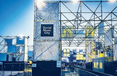  ??  ?? Location Gli spazi dello scalo di Porta Romana che ospitano il festival «Social Music City» a partire dalle 16.30