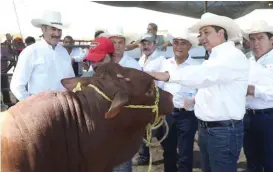  ?? CORTESÍA ?? Gobernador acudió a evento en Soto la Marina.