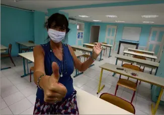  ?? (Photo Philippe Arnassan) ?? Si des travaux d’isolation phonique doivent être réalisés cet été, la future classe de maternelle attend déjà ses élèves. De quoi ravir la directrice, Anne Clavaud.