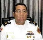  ??  ?? Néstor Veras, intendente del Cuerpo de Bomberos de Higüey.