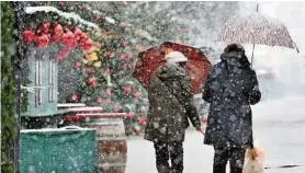  ??  ?? Auch in der Stadt Salzburg wird mit Schneefäll­en gerechnet APA