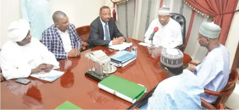  ??  ?? Gov. Ibrahim Gaidam of Yobe State makes a speech during the visit of the Chancellor of Al-Madain Medical University, Sudan, Dr Abdallah Hassan el-Bashir (3rd left) at the Government House in Damaturu yesterday. With them is the Cultural Attaché of the...