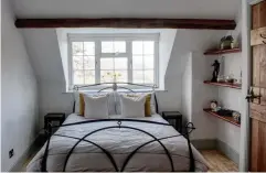  ??  ?? Rustic: The Welsh holiday home has two bedrooms