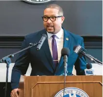  ?? MICHAEL GARD/POST-TRIBUNE PHOTOS ?? Gary Mayor Eddie Melton announces a donation Tuesday from Hard Rock Casino Northern Indiana to demolish blight in the city.