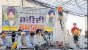  ?? HT PHOTO ?? Parallel jathedar Baljit Singh Daduwal addressing a gathering in Bargari on Monday.