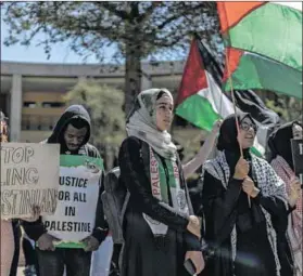  ?? Photo: Guillem Sartorio/afp ?? Protest: Students at a pro-palestinia­n gathering at Wits University in Joburg in October.